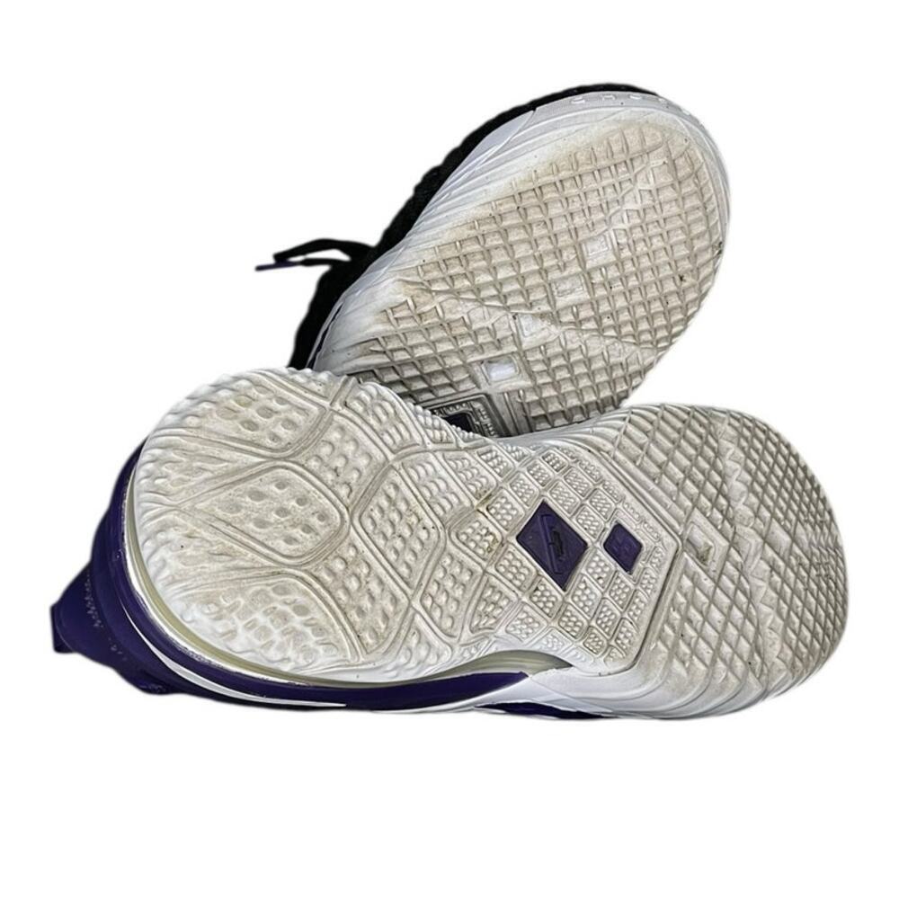 Boys Nike LeBron 18 GS Lakers CW2760-004 Knitposite Athletic Sneaker SZ 6Y Black - Picture 5 of 6